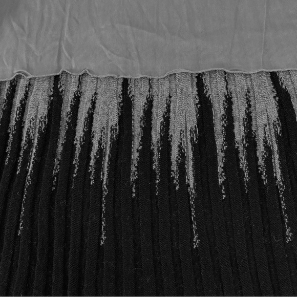 G.LU Italia Skirt Ombre Pleated Midi Gray Black lined wool cashmere medium NWT - Picture 5 of 5